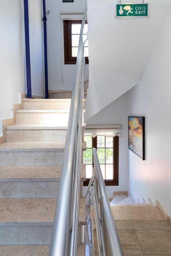 Galley Hotel Истанбул Екстериор снимка