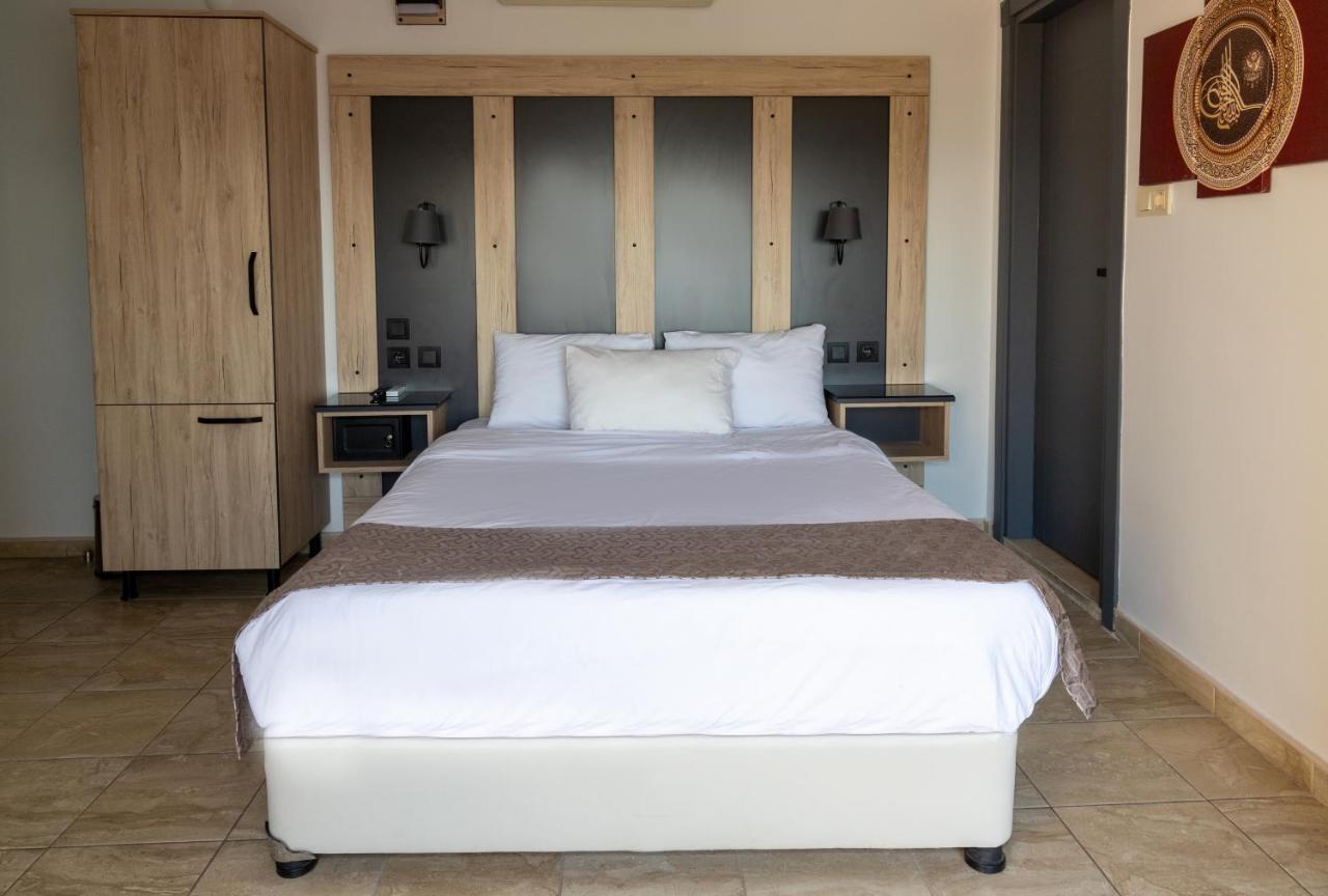 Galley Hotel Истанбул Екстериор снимка