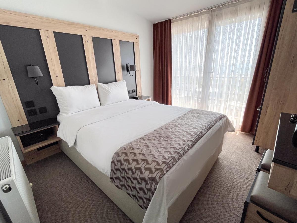 Galley Hotel Истанбул Екстериор снимка