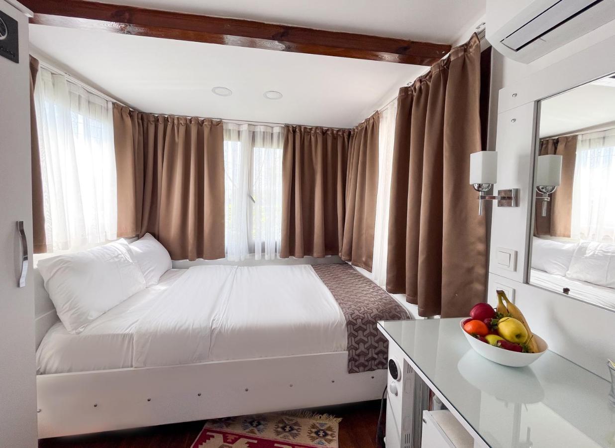 Galley Hotel Истанбул Екстериор снимка