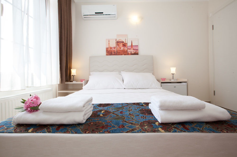 Galley Hotel Истанбул Екстериор снимка